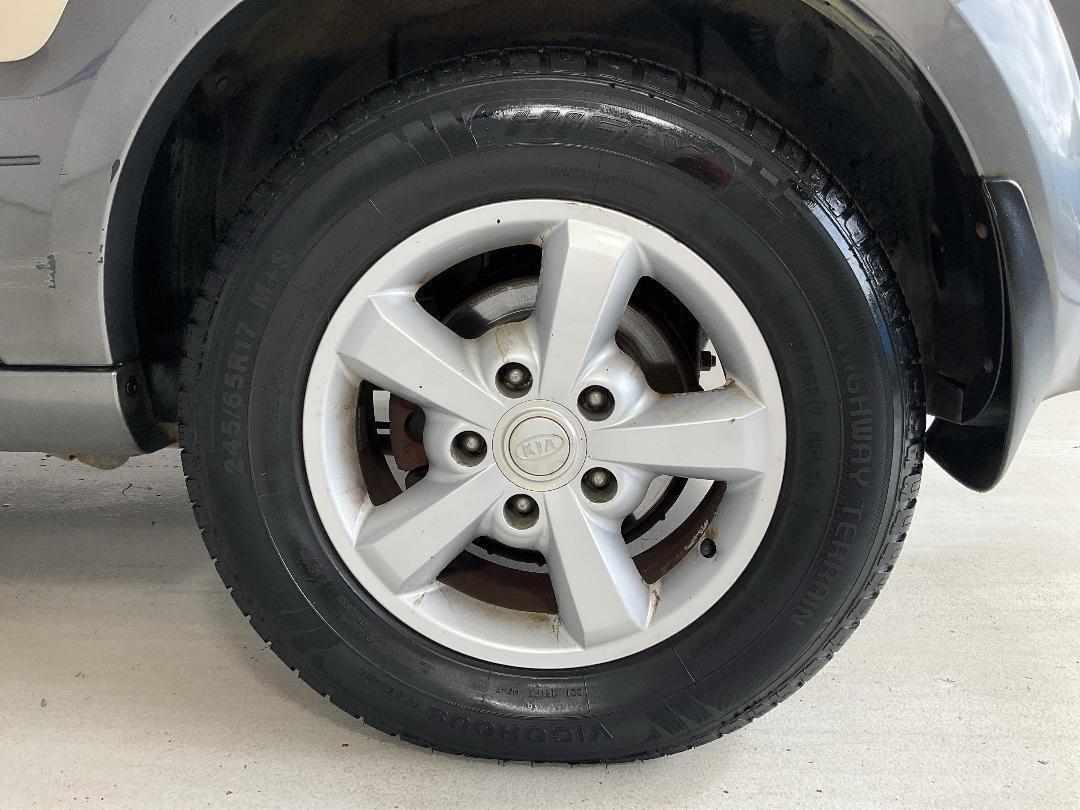 Photo '10' of KIA Sorento