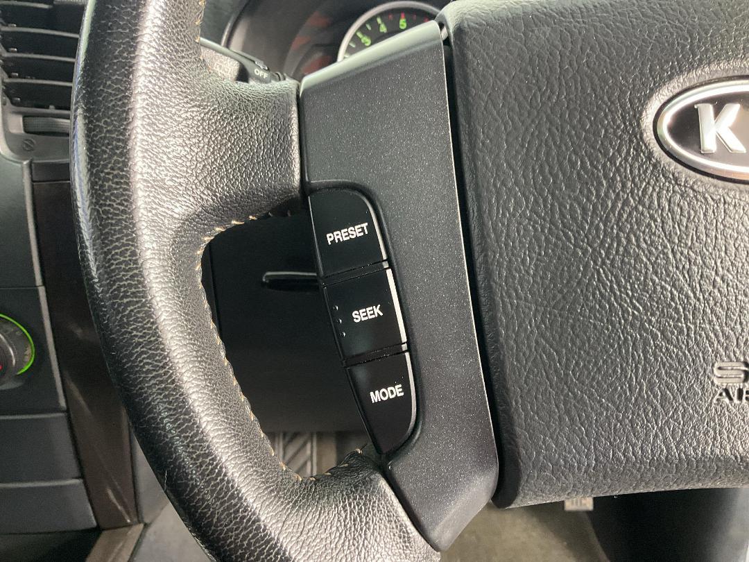 Photo '24' of KIA Sorento