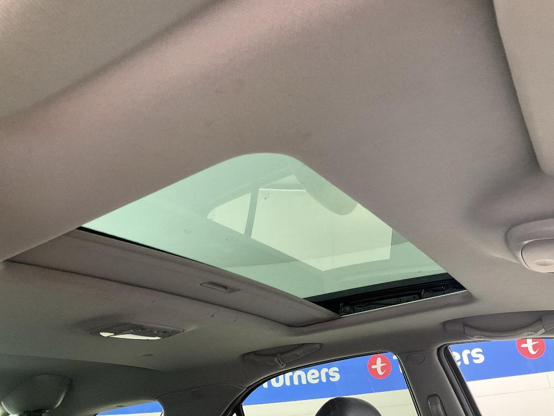 Photo '27' of KIA Sorento