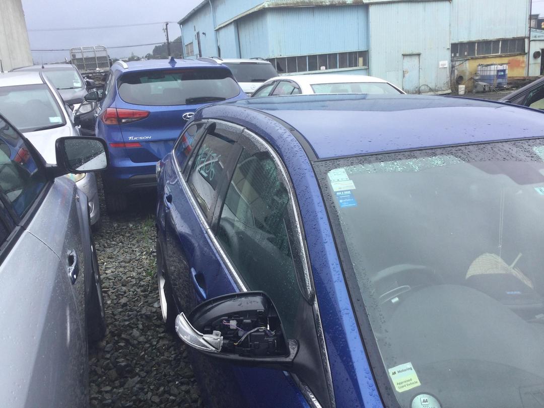 Photo '3' of Mazda Atenza