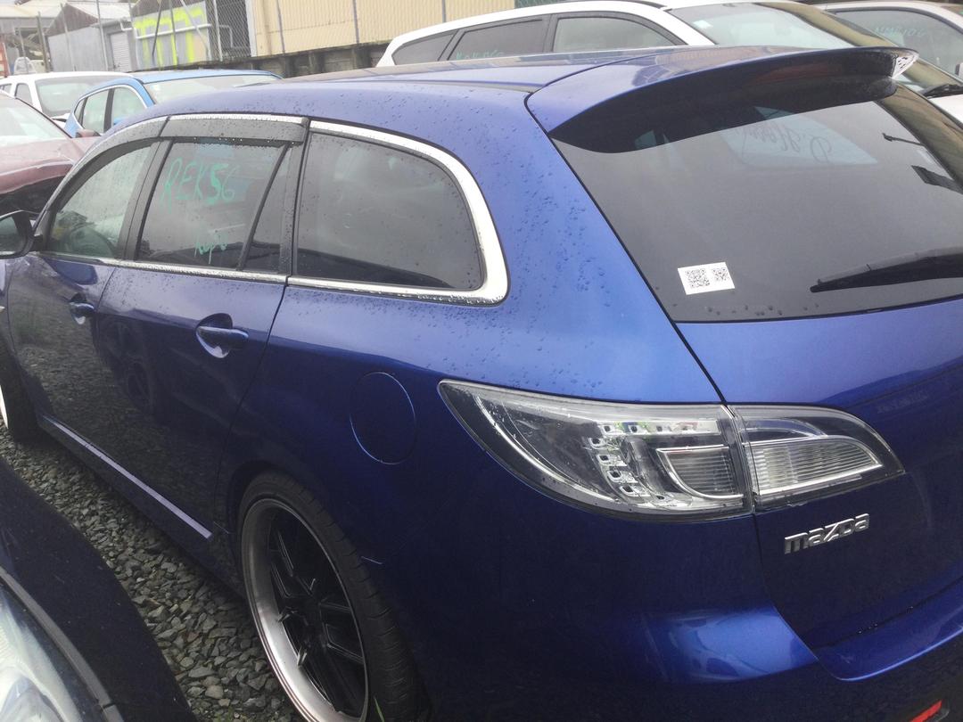 Photo '10' of Mazda Atenza