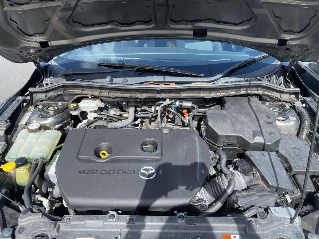 Photo '4' of Mazda Axela