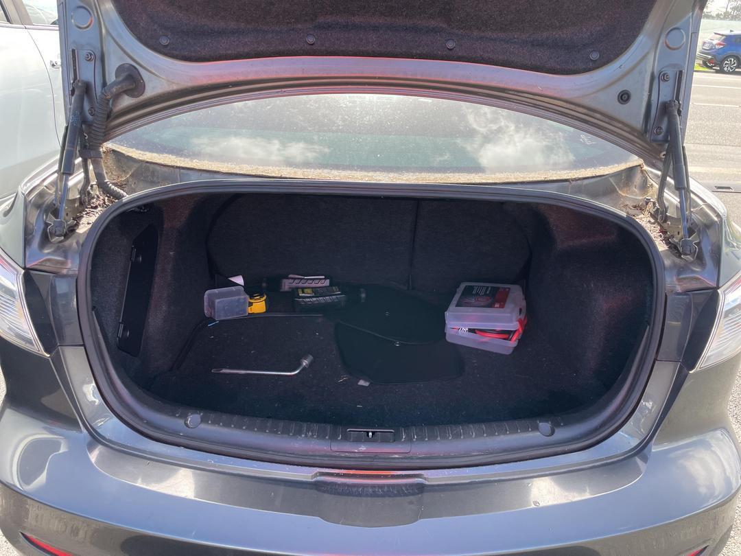 Photo '10' of Mazda Axela