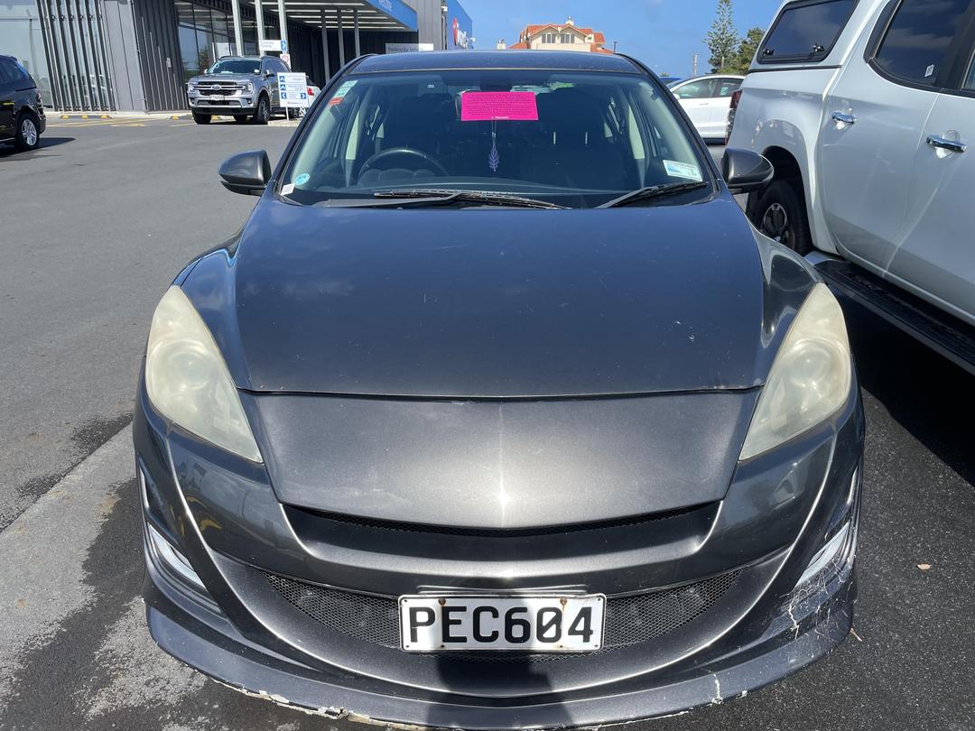 Photo '18' of Mazda Axela