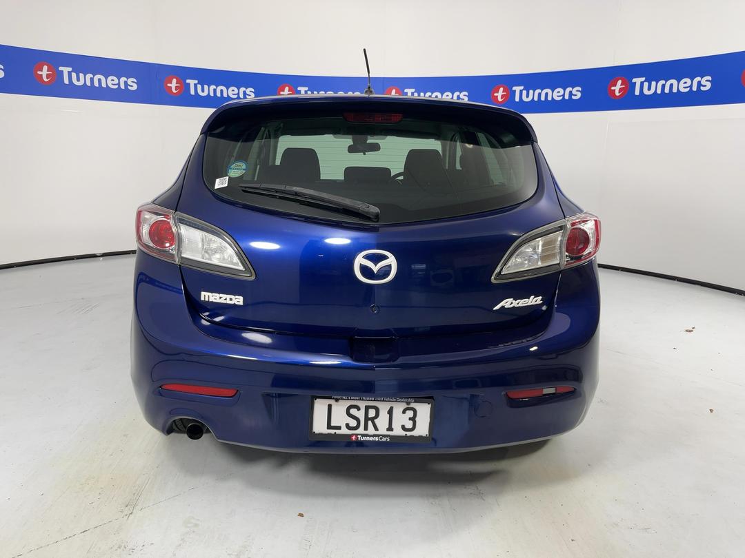 Photo '6' of Mazda Axela