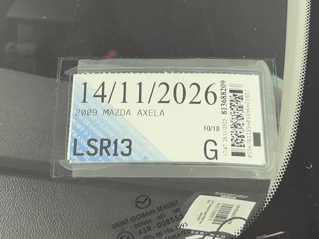 Photo '29' of Mazda Axela