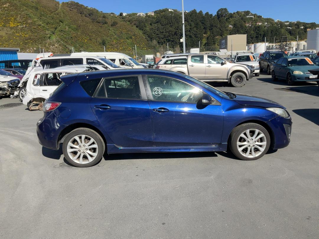 Photo '9' of Mazda Axela Photo '9' of Mazda Axela