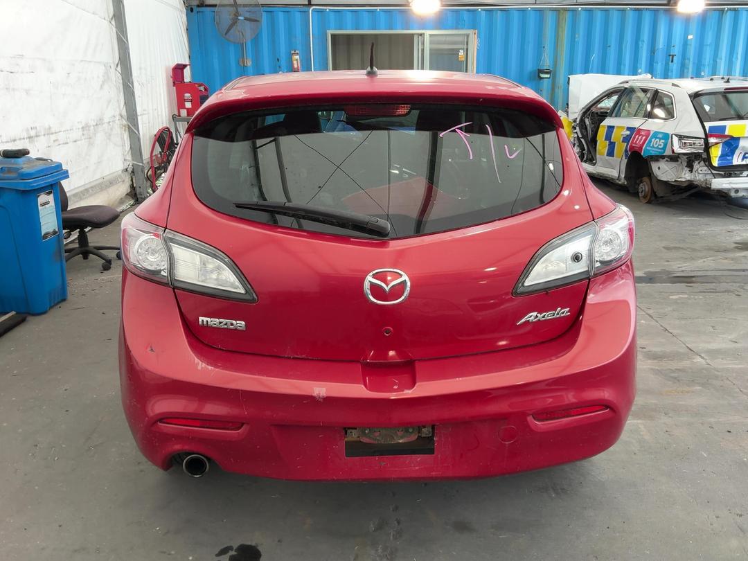 Photo '16' of Mazda Axela Photo '16' of Mazda Axela