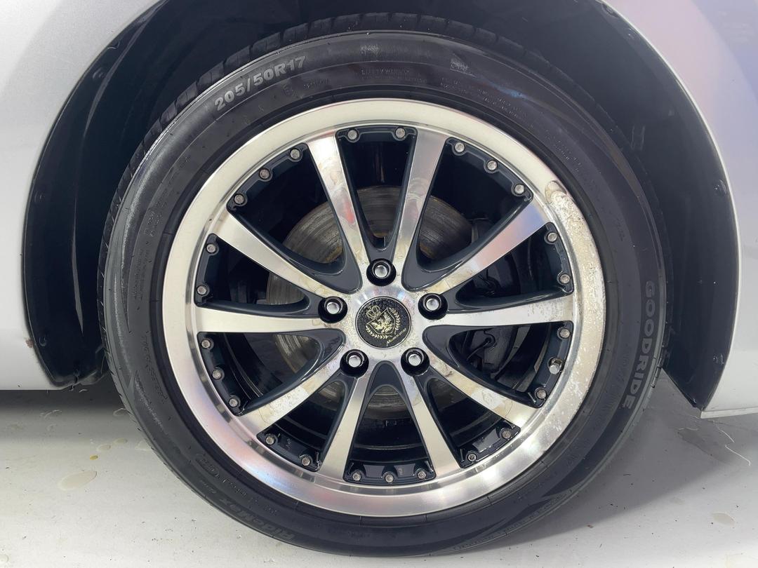 Photo '9' of Mazda Axela