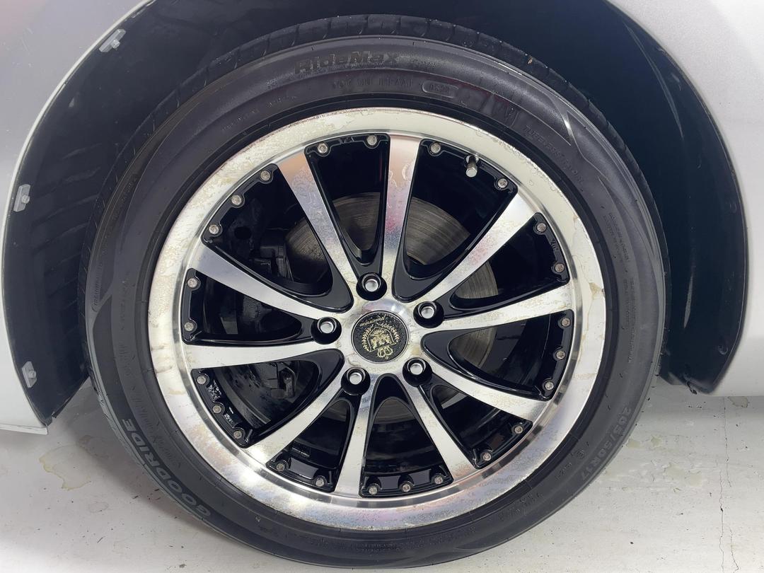 Photo '10' of Mazda Axela