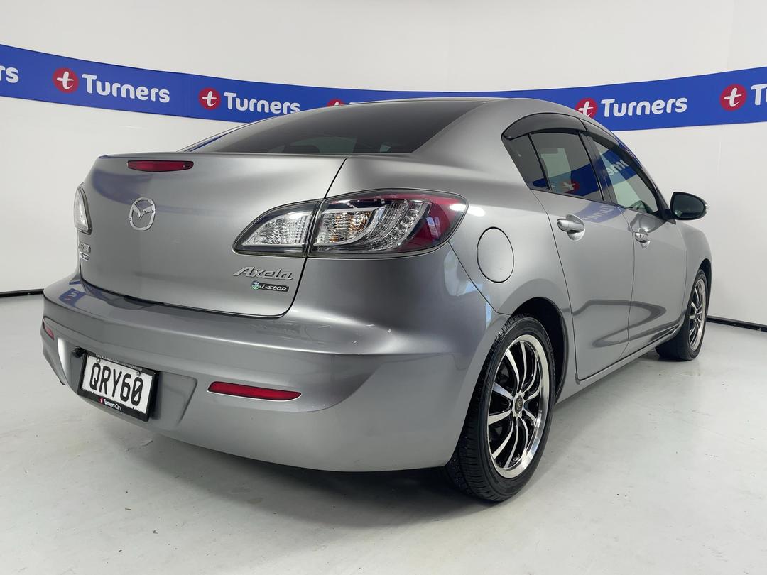 Photo '7' of Mazda Axela