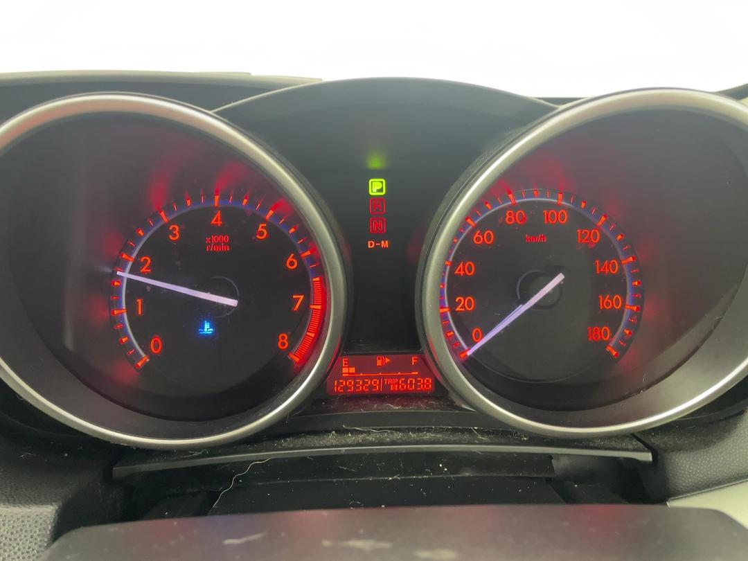 Photo '21' of Mazda Axela