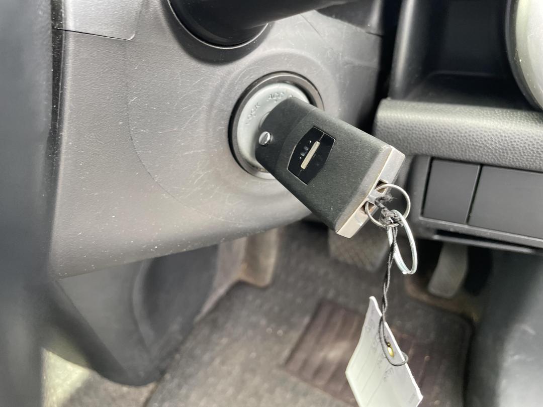 Photo '9' of Mazda Demio