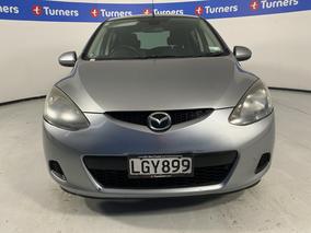 Photo '2' of Mazda Demio