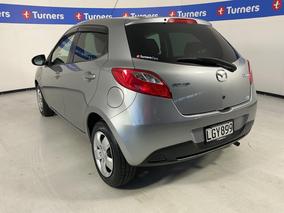 Photo '5' of Mazda Demio