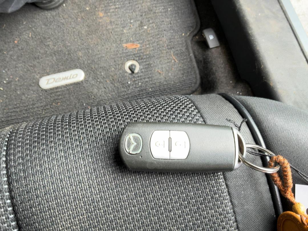 Photo '19' of Mazda Demio Photo '19' of Mazda Demio