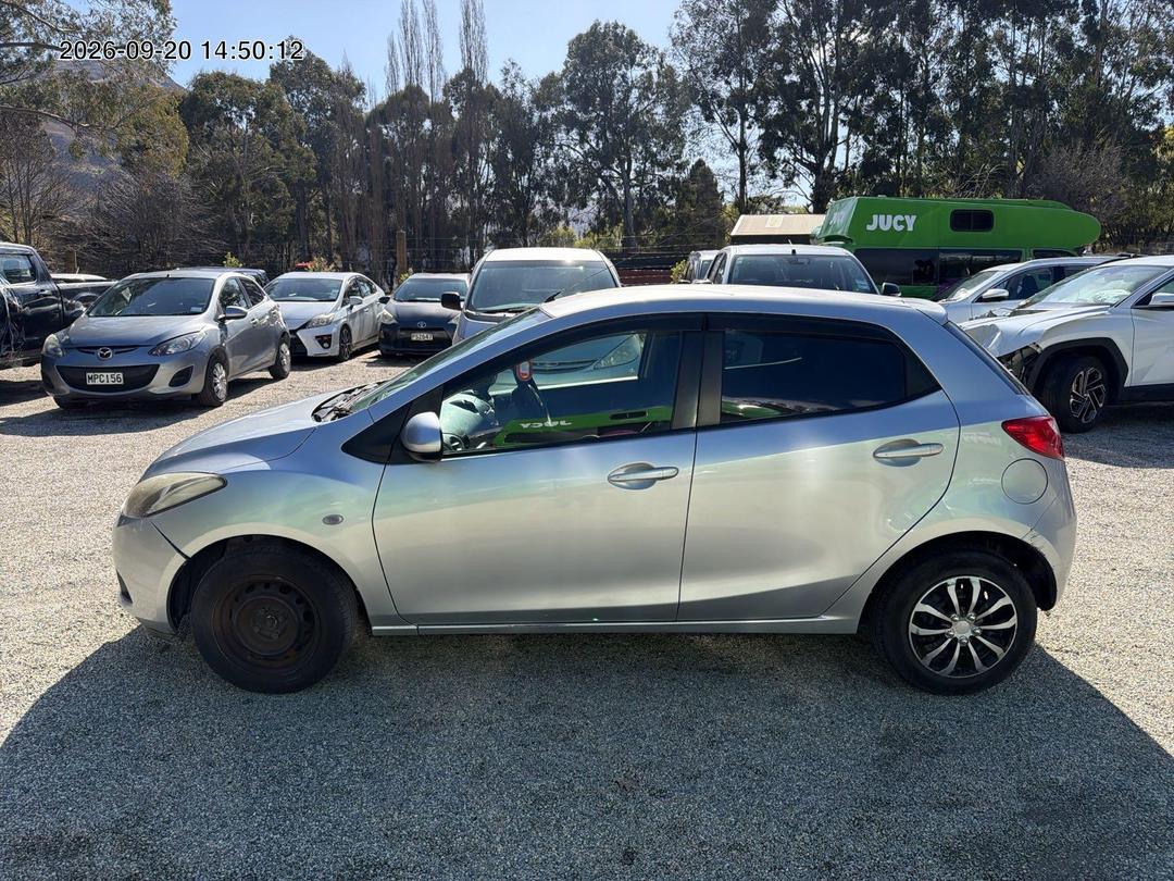 Photo '3' of Mazda Demio