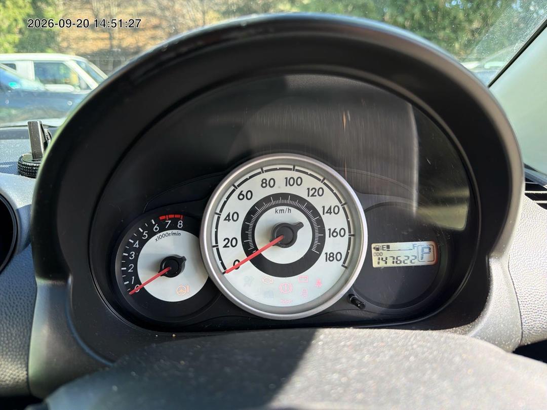 Photo '12' of Mazda Demio