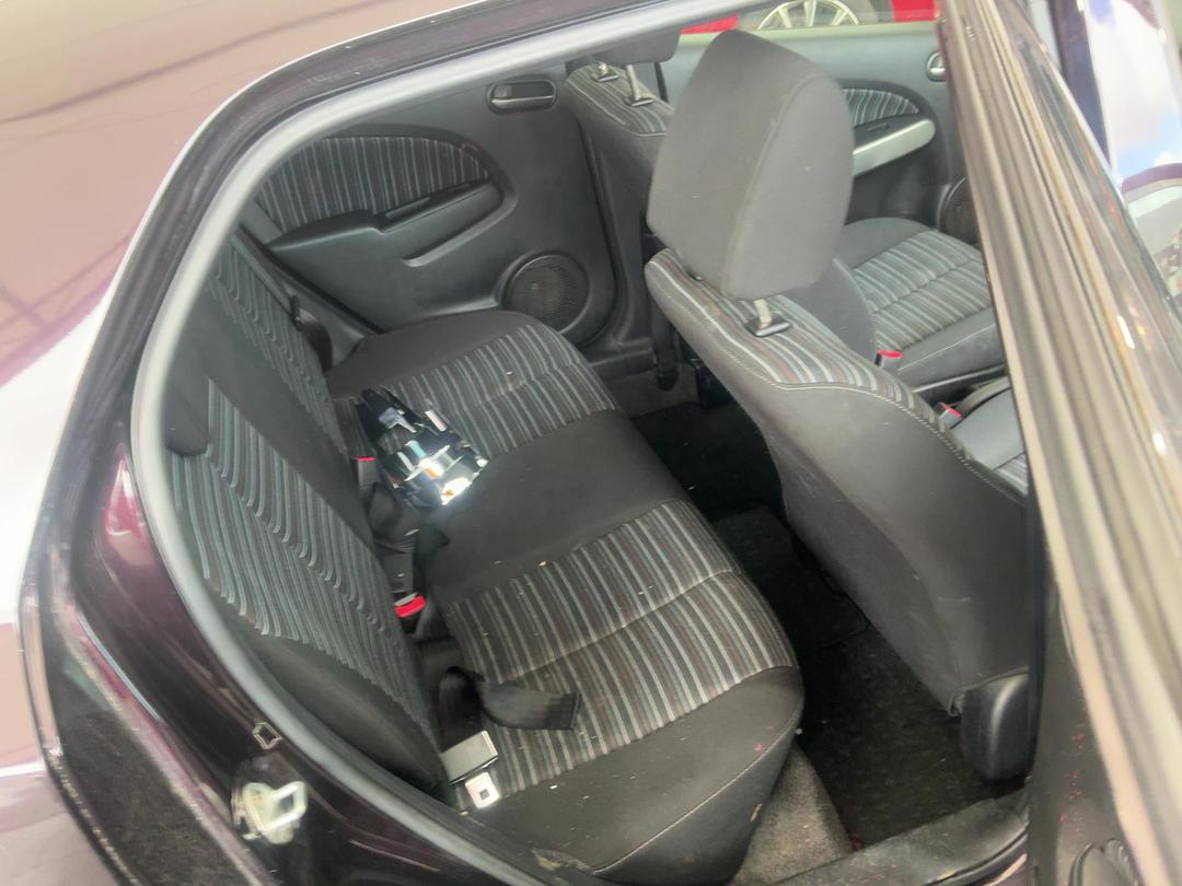 Photo '22' of Mazda Demio Photo '22' of Mazda Demio