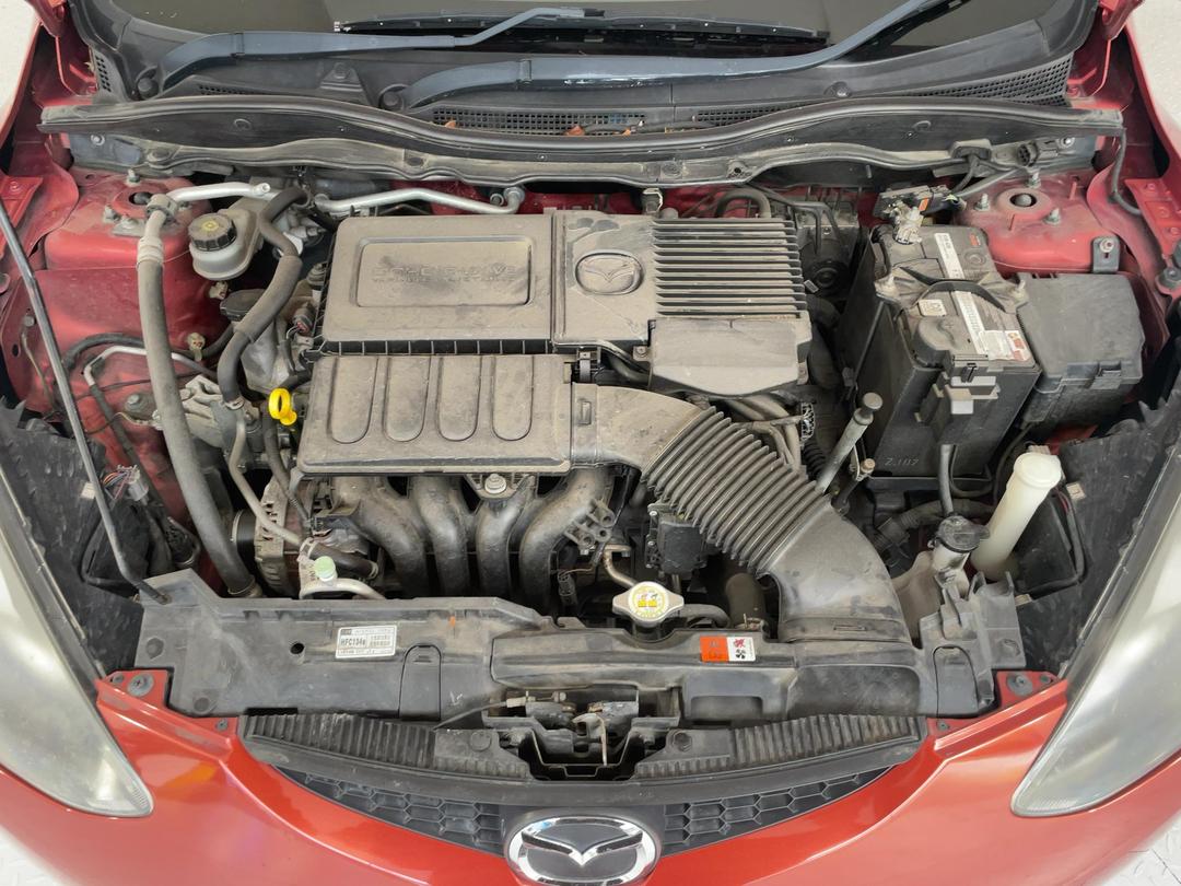 Photo '13' of Mazda Demio
