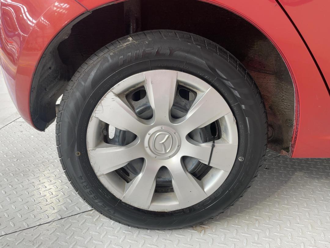 Photo '12' of Mazda Demio