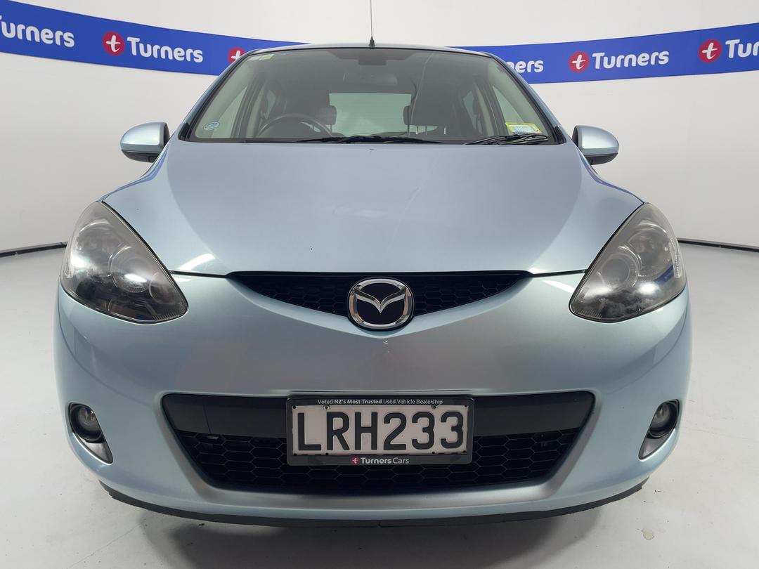 Photo '2' of Mazda Demio