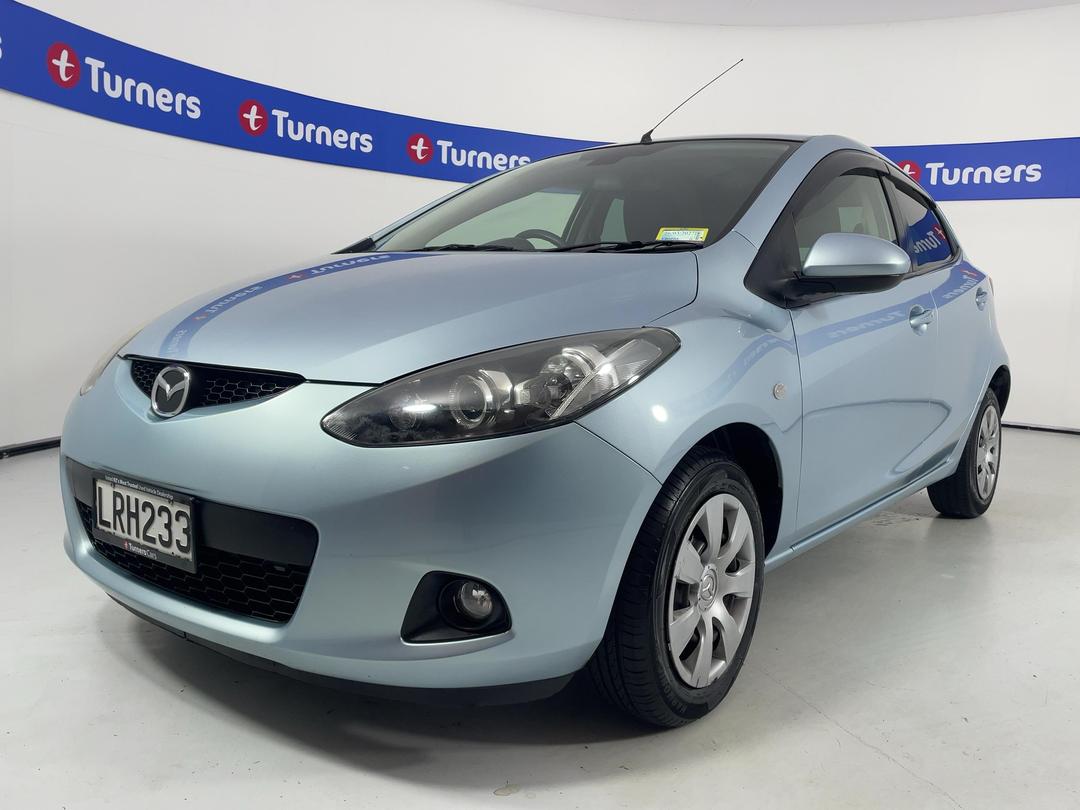 Photo '4' of Mazda Demio