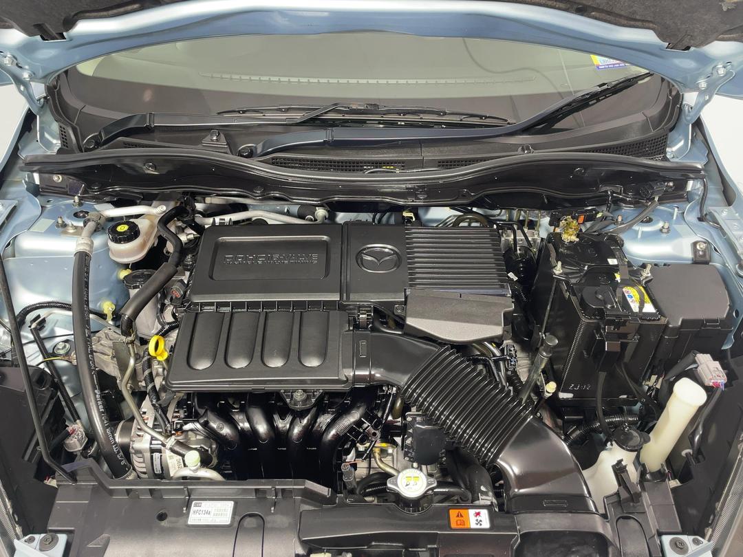 Photo '13' of Mazda Demio
