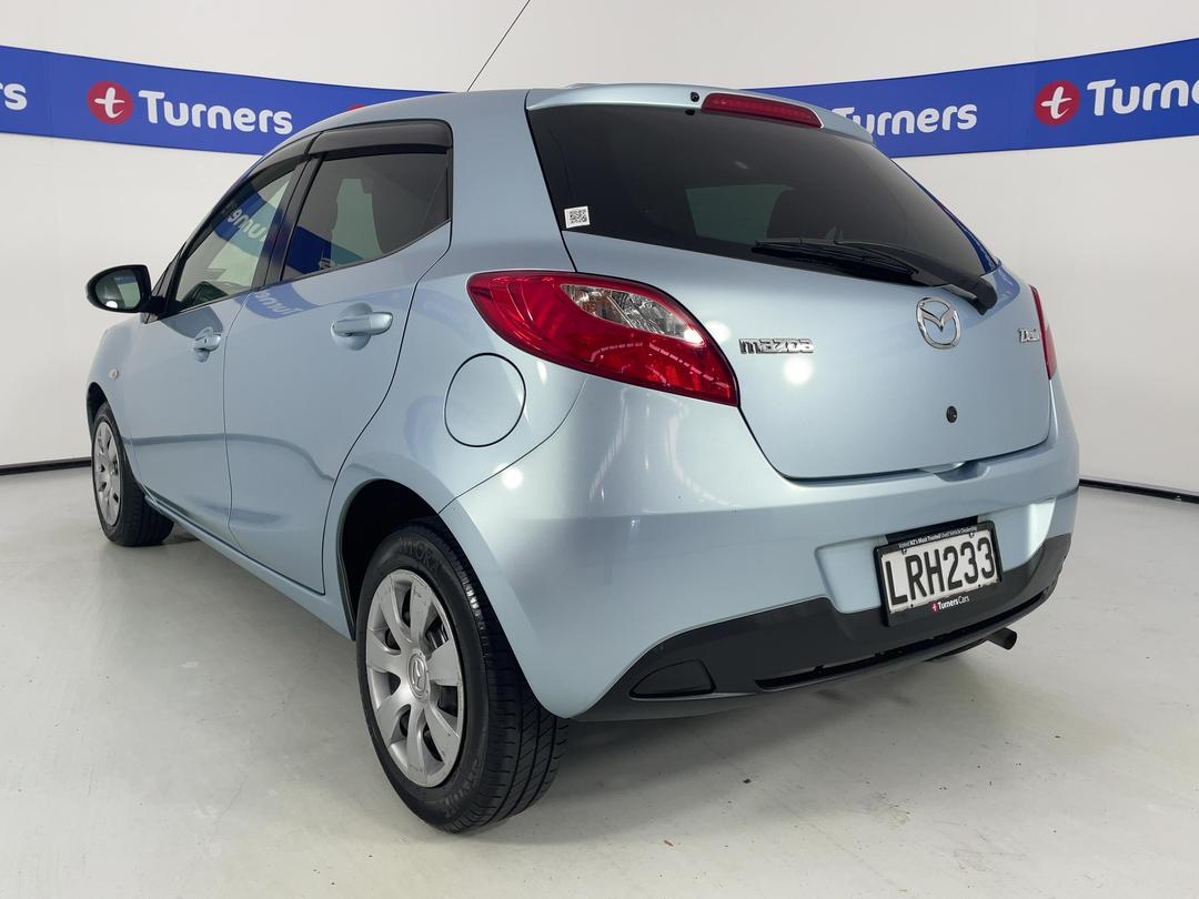 Photo '5' of Mazda Demio