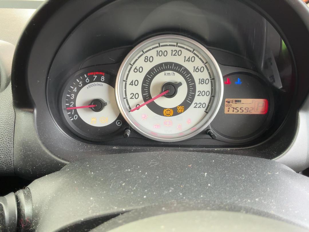 Photo '21' of Mazda Mazda2 Sport
