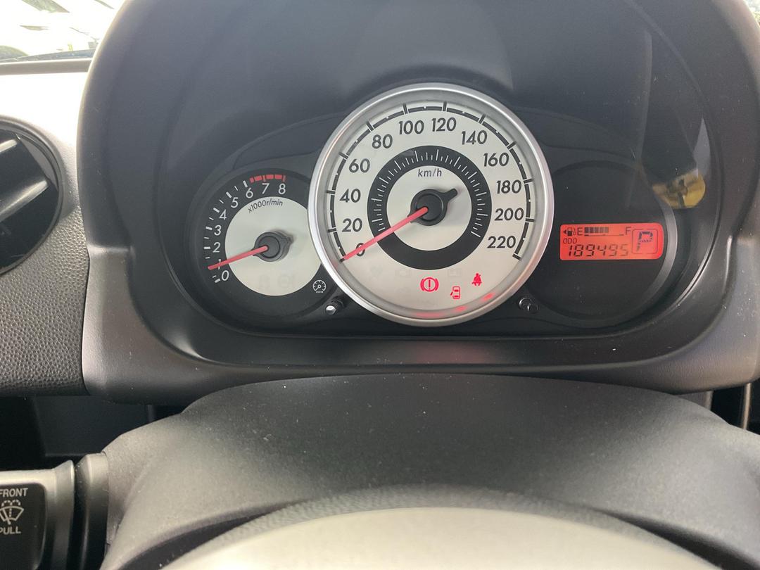 Photo '16' of Mazda Mazda2 Sport