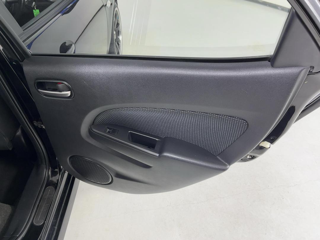 Photo '19' of Mazda Mazda2