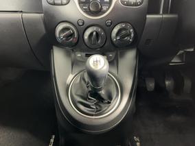 Photo '18' of Mazda Mazda2