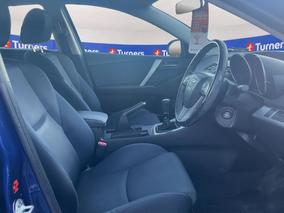 Photo '16' of Mazda Mazda3