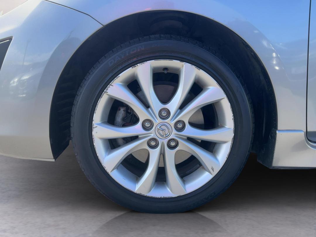 Photo '10' of Mazda Mazda3