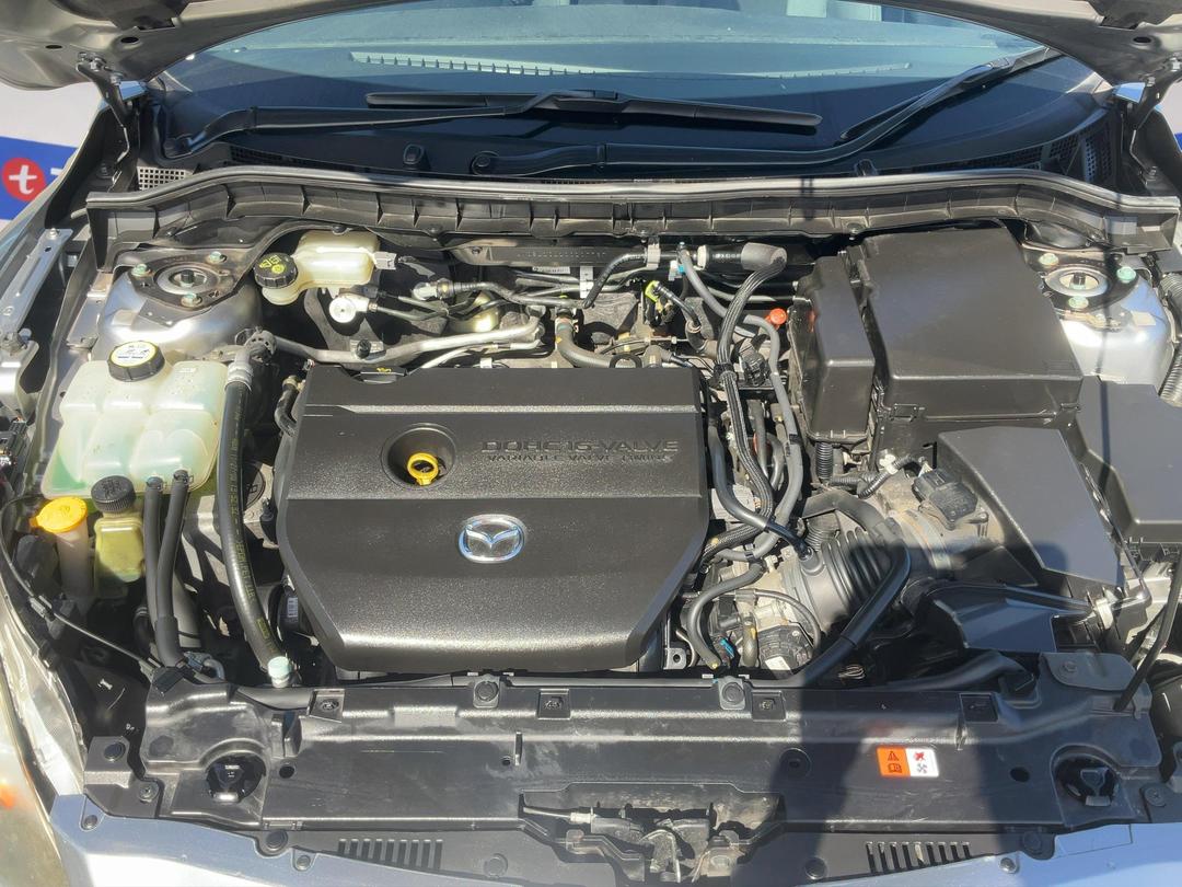 Photo '13' of Mazda Mazda3
