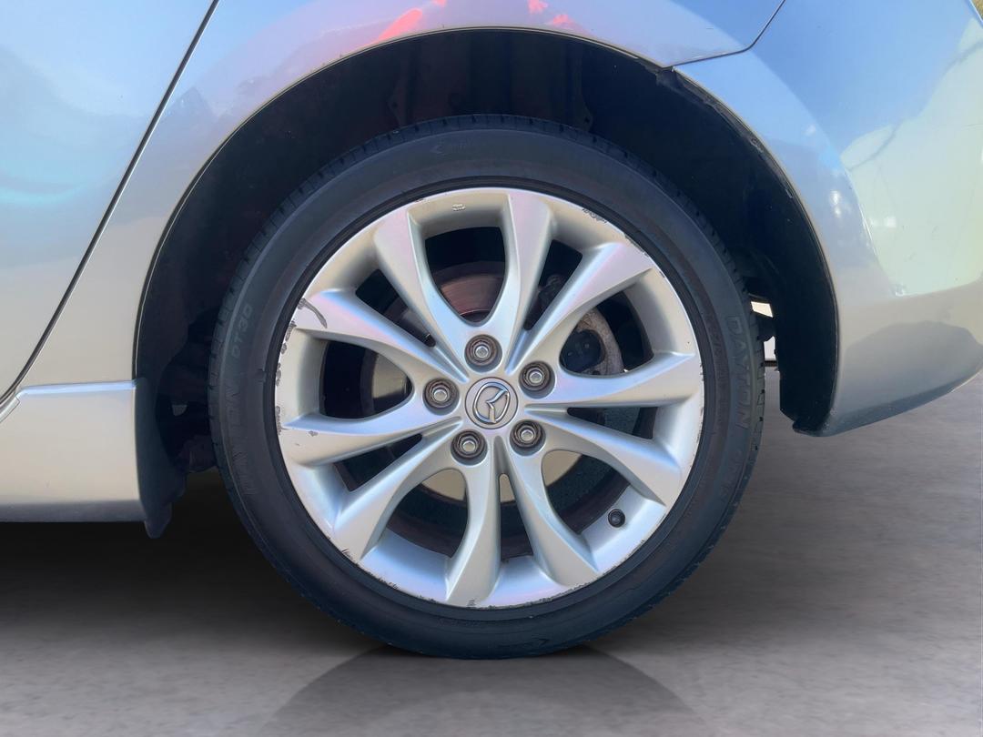 Photo '11' of Mazda Mazda3