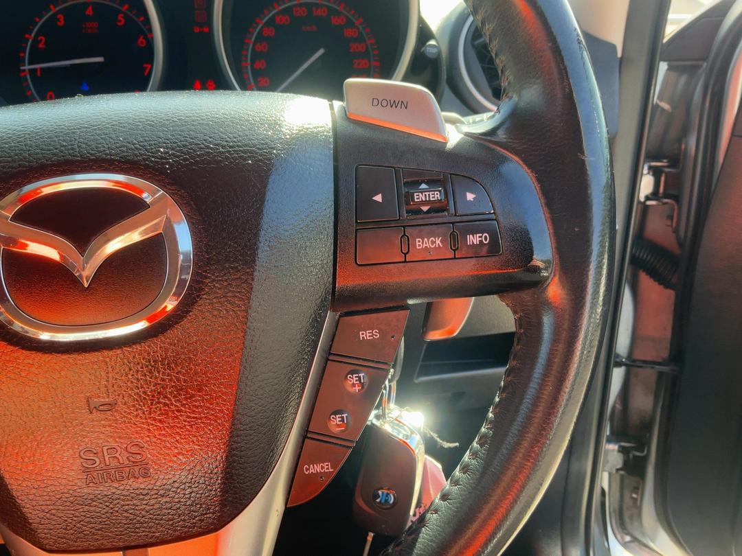 Photo '23' of Mazda Mazda3