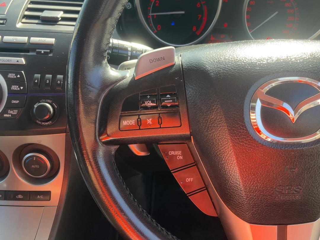 Photo '24' of Mazda Mazda3