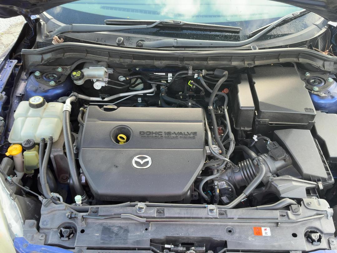 Photo '2' of Mazda Mazda3 Sporthatch SP25