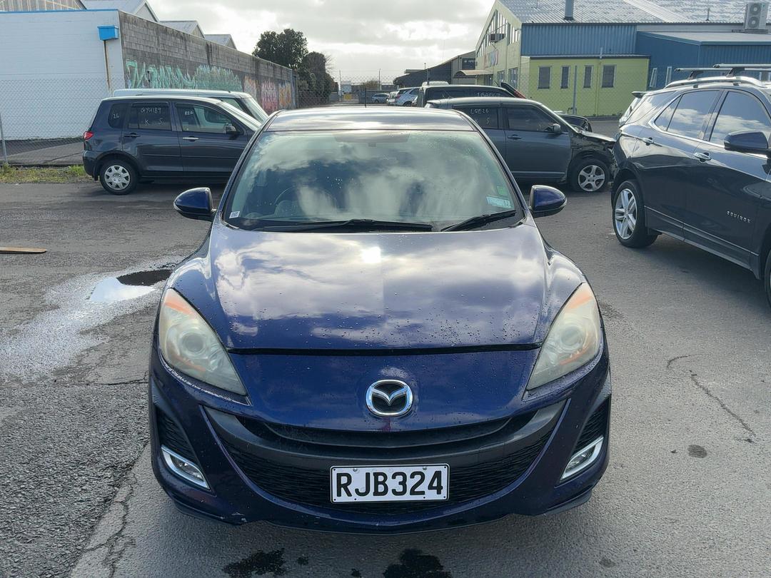Photo '3' of Mazda Mazda3 Sporthatch SP25