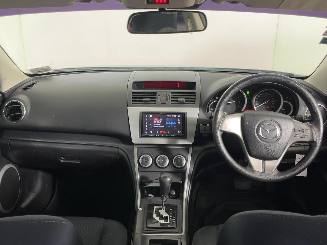 Photo '17' of Mazda Mazda6