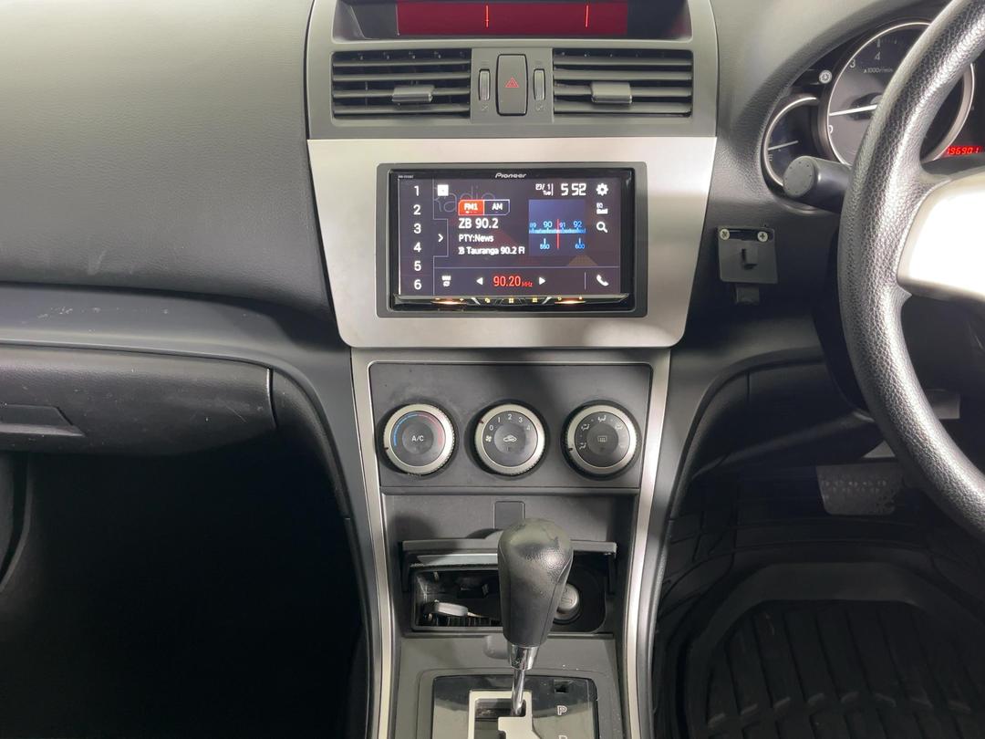 Photo '18' of Mazda Mazda6