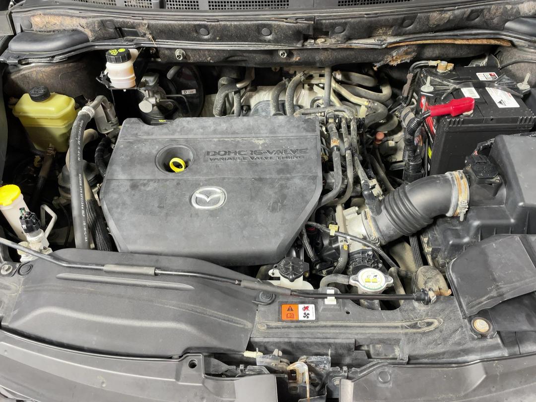 Photo '13' of Mazda MPV