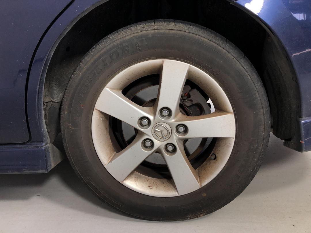 Photo '11' of Mazda Premacy