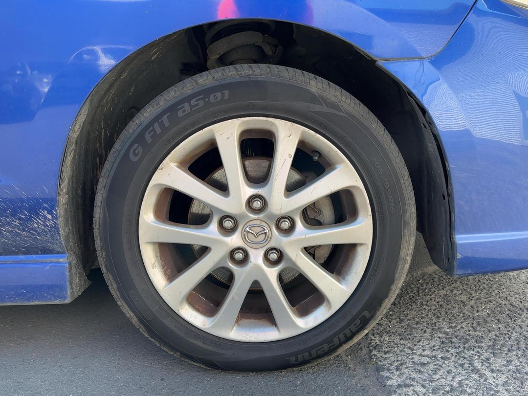 Photo '7' of Mazda Premacy Photo '7' of Mazda Premacy