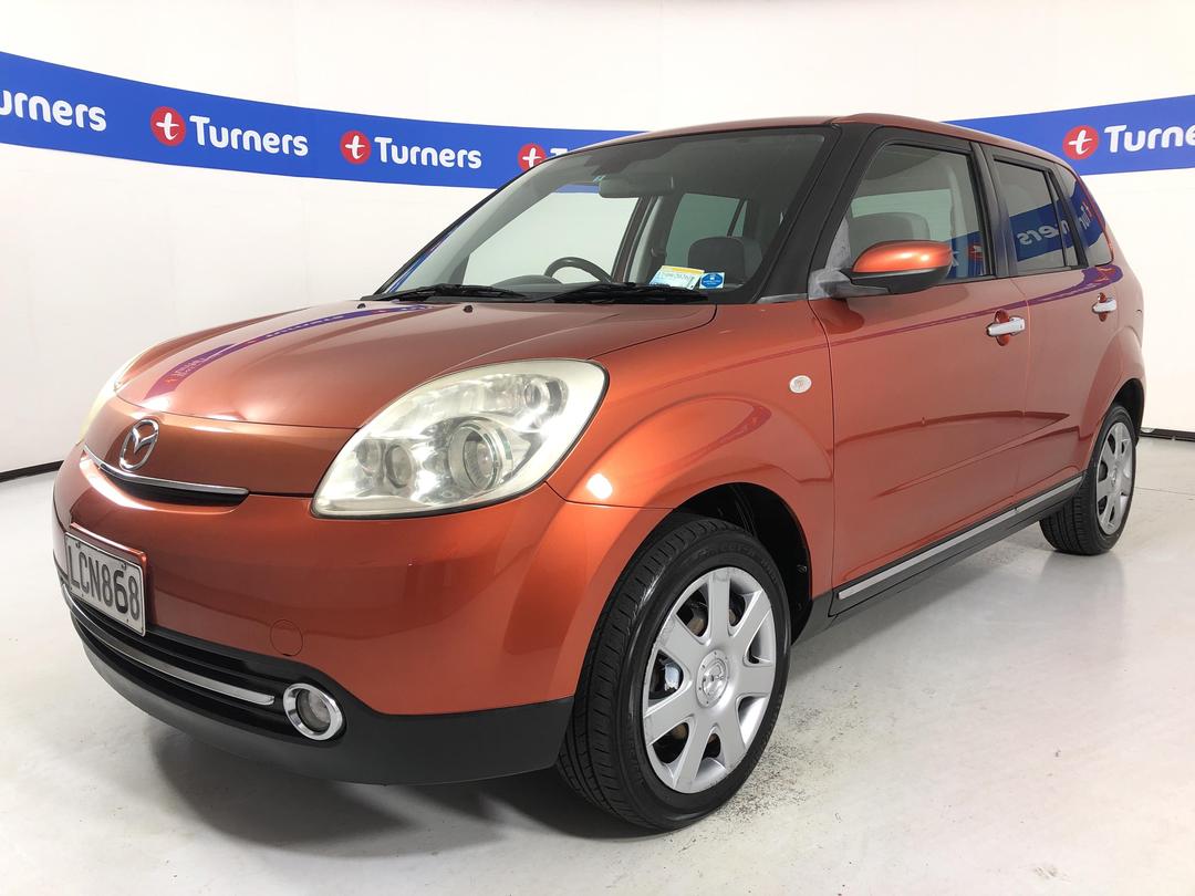 Photo '4' of Mazda Verisa