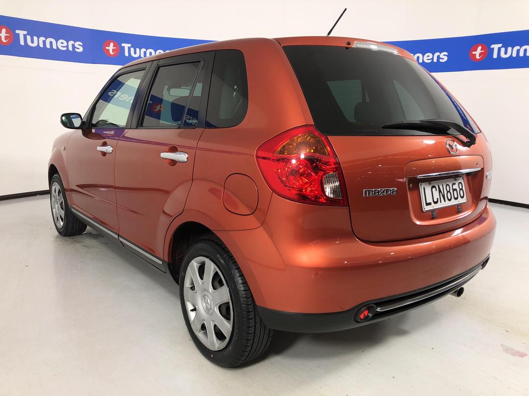 Photo '5' of Mazda Verisa