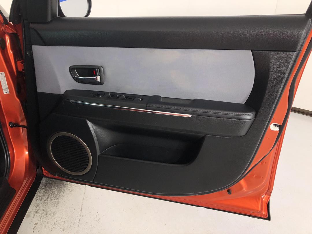 Photo '15' of Mazda Verisa