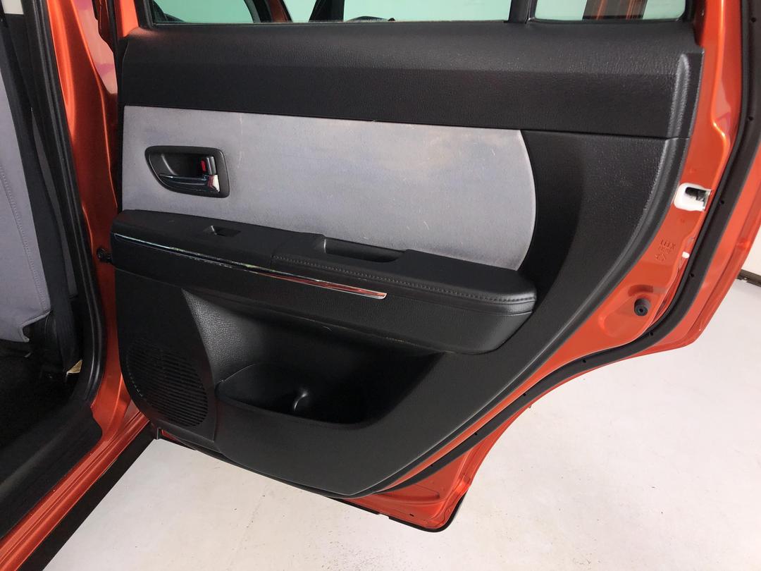 Photo '19' of Mazda Verisa